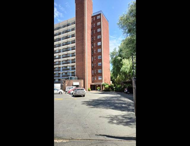 2 BEDROOM APARTMENT FOR SALE IN DENLEE